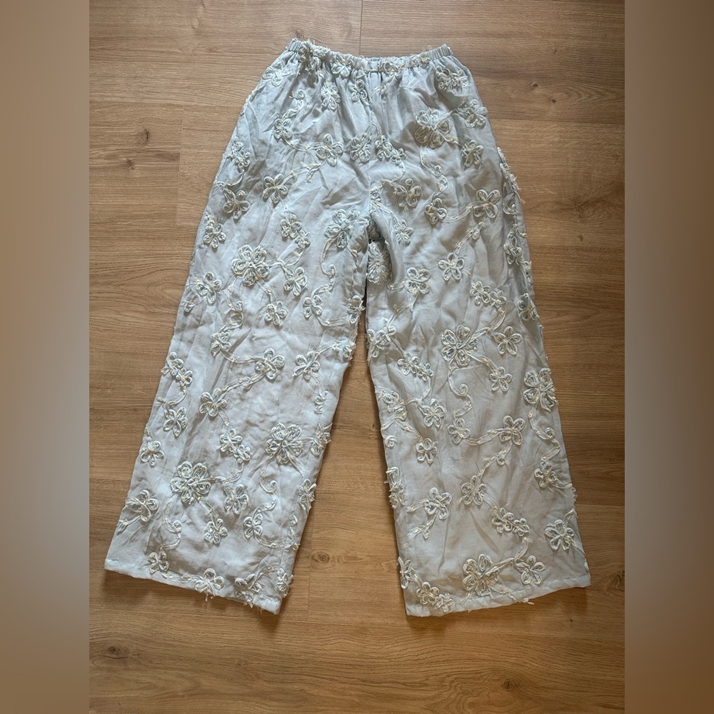 Women’s Petal & Pup Robin Soutache Wide Leg Pants In Light Blue Size Medium NWT - Picture 4 of 9